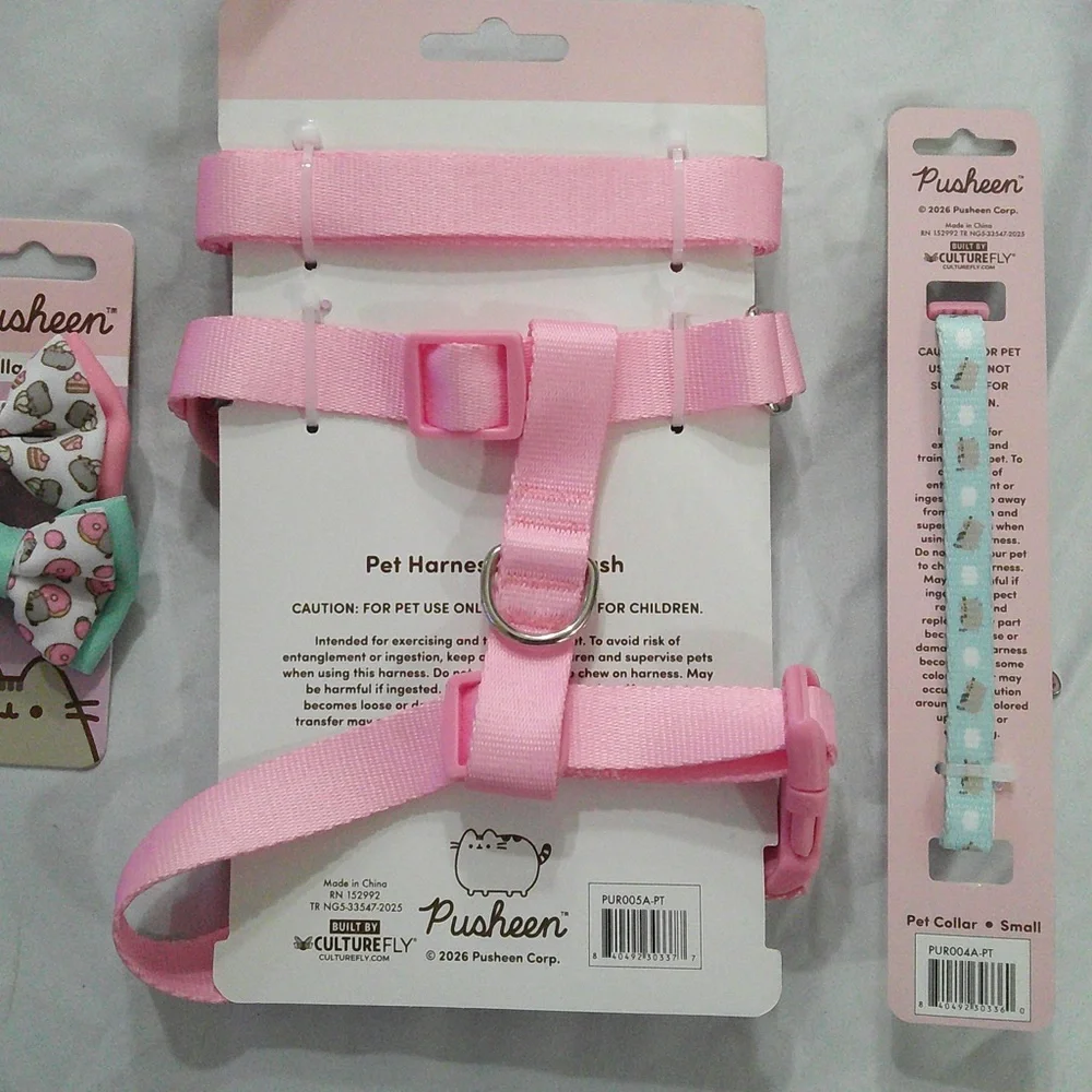 Pusheen The Cat Mix N Match Pet Harness and Leash Set, Collar and Collar Bows